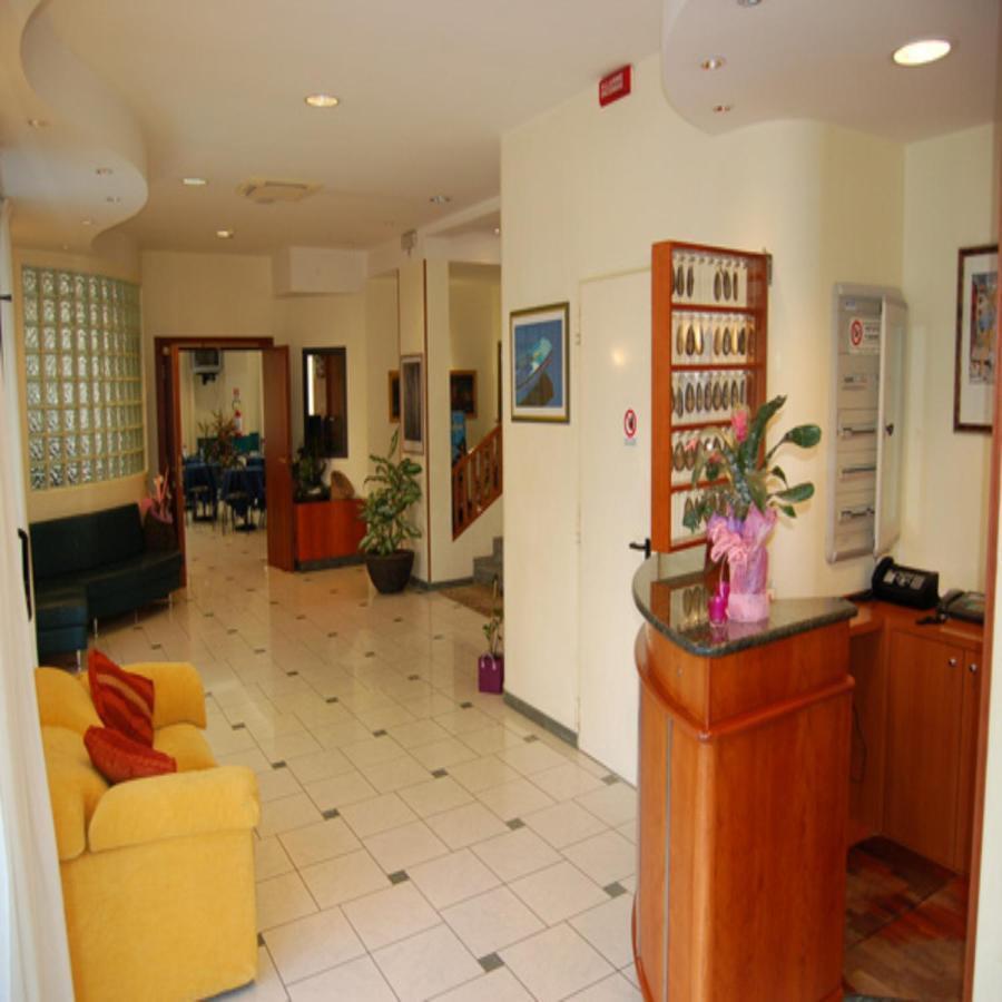 Hotel Danubio San Mauro Mare 외부 사진