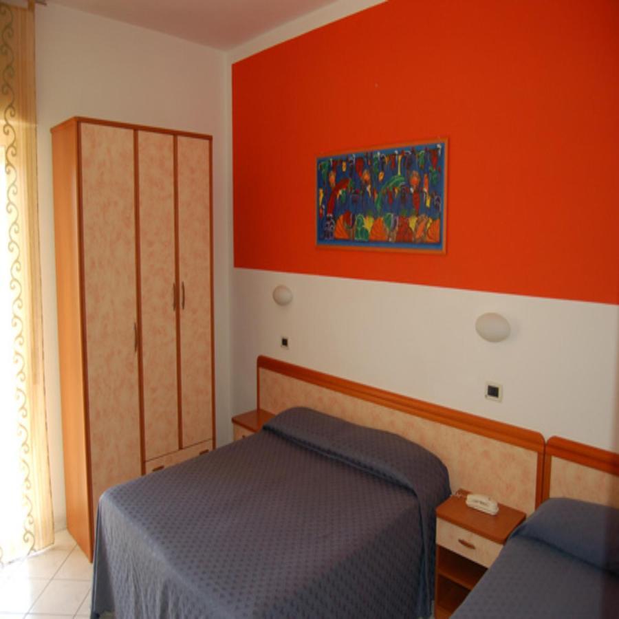 Hotel Danubio San Mauro Mare 외부 사진